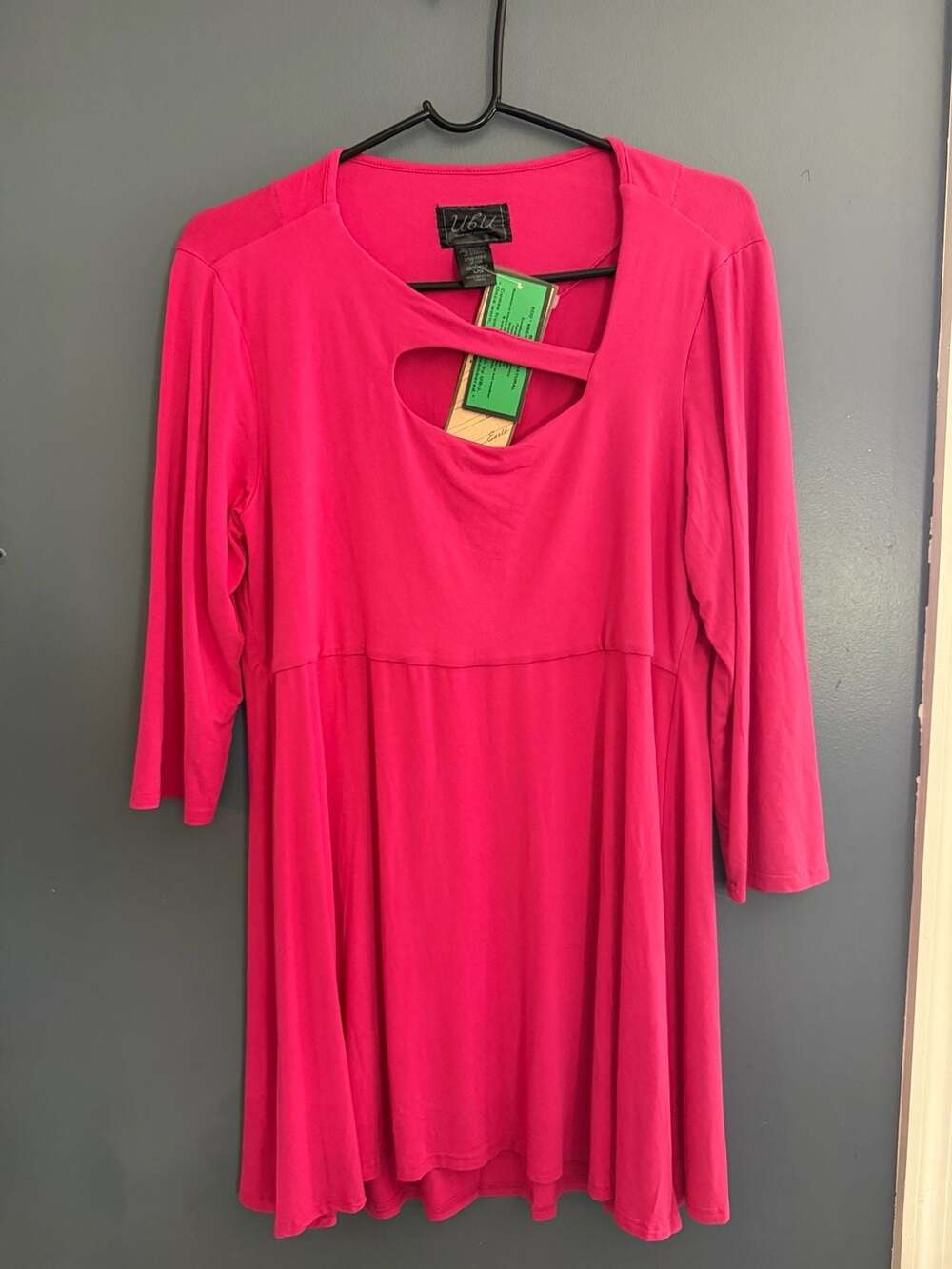 UBU Bamboo Wisteria Pink Cut-Out Neckline 3/4 Sleeve Tunic Dress
